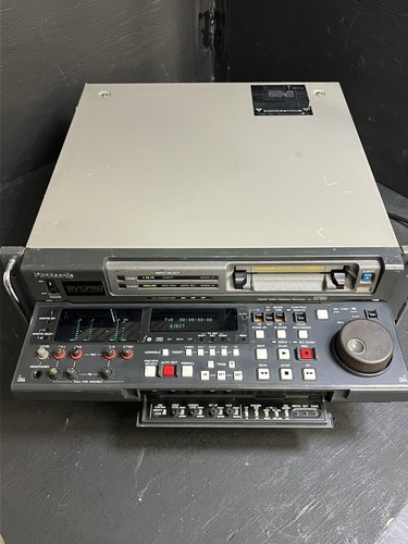 Panasonic dvc pro d750 - d750, digital